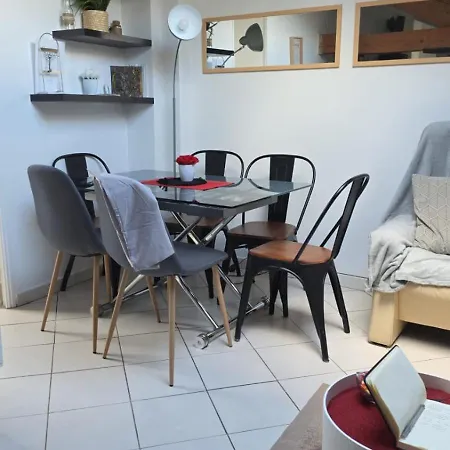 T3 Cosy Avec Piscine A Partager En Option * La Ferté-Gaucher