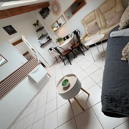 T3 tout confort avec Piscine à partager en option Apartamento La Ferté-Gaucher